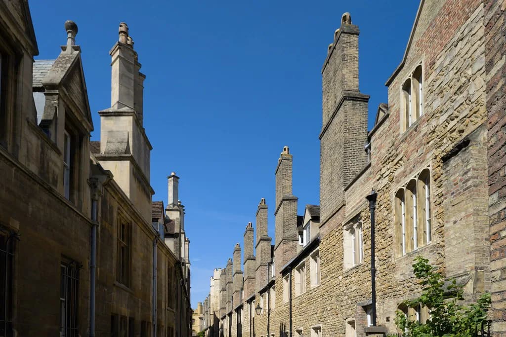 Cambridge in December: Weather, Events & What to Decide