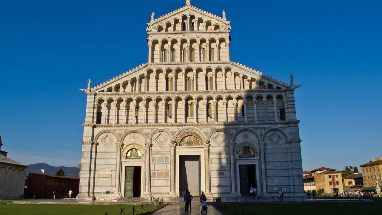 Christmas in Pisa: What the Season Is Like and What's On