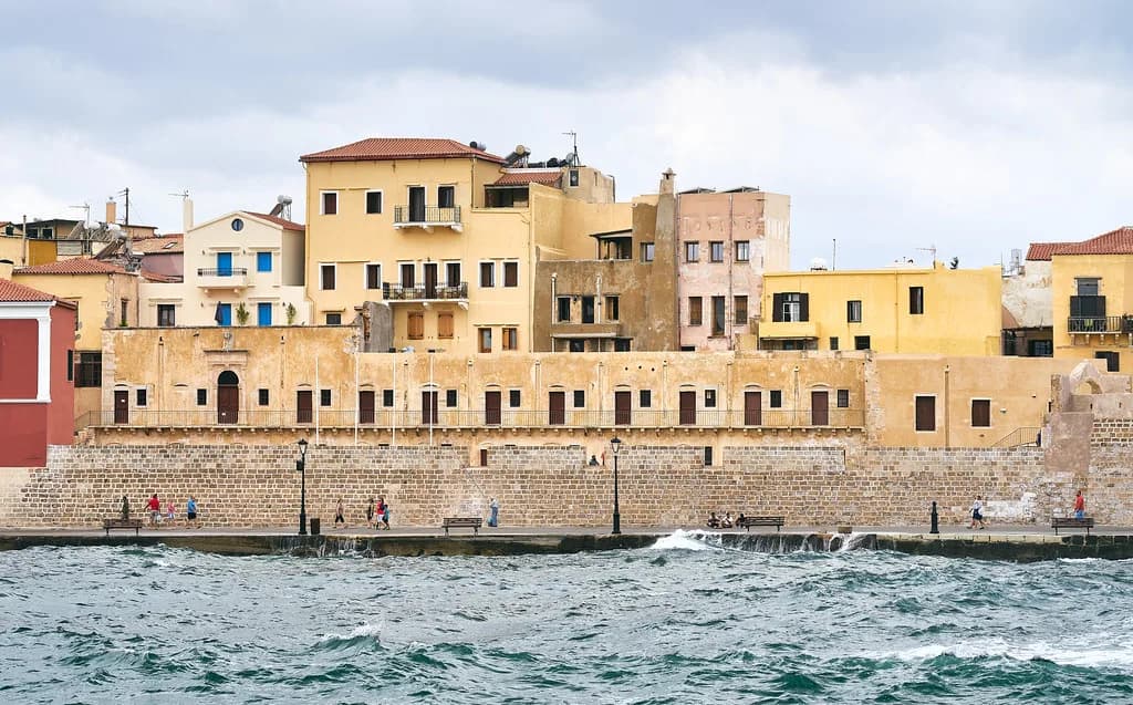 Crete in December: Weather, Quiet Towns and What Stays Open