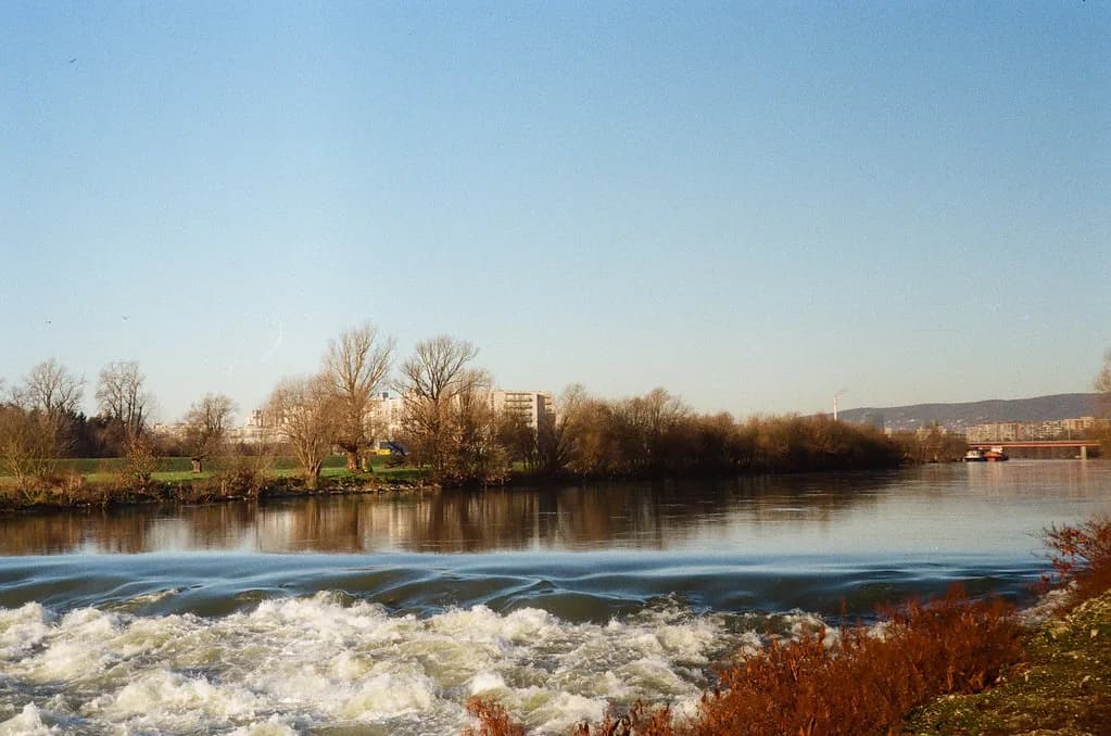 Croatia in December: Coast vs Zagreb Winter Guide