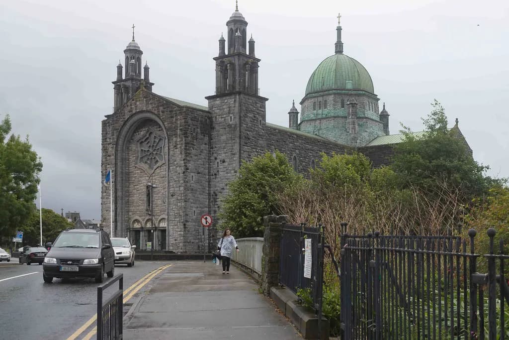 New Year's Eve in Galway: Family Plans & Midnight