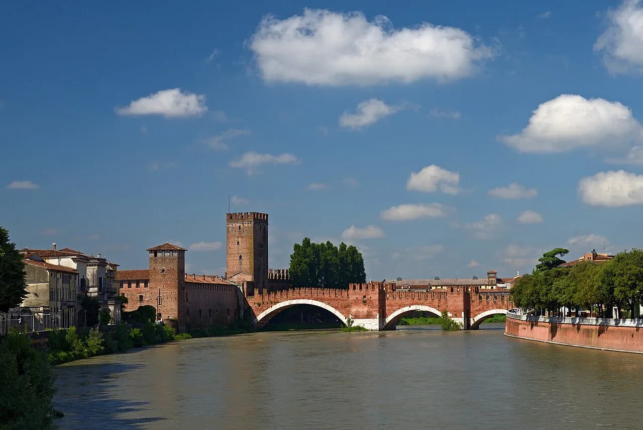 Verona in November: Weather, Crowds and What's On