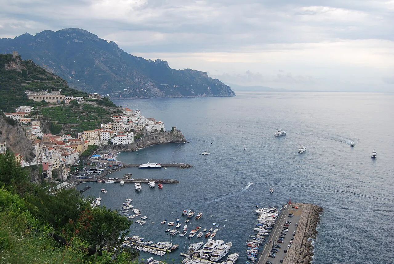 Amalfi dall'alto - panoramio