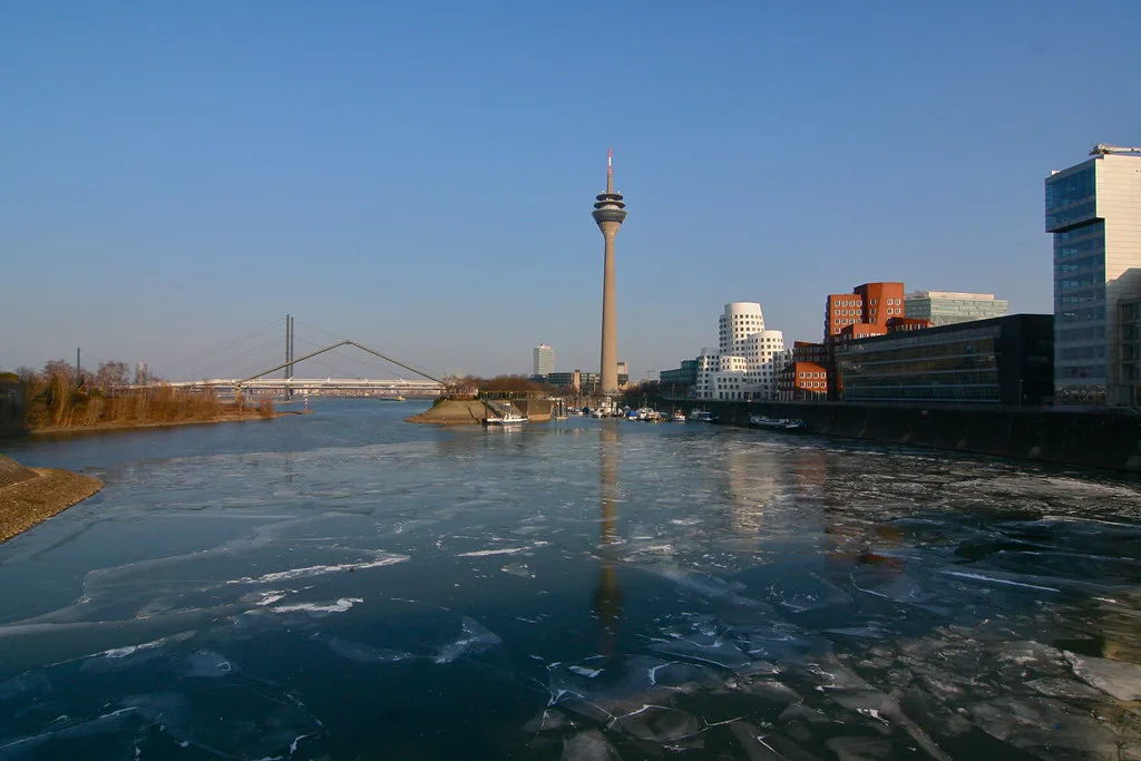 Medienhafen Düsseldorf Winter