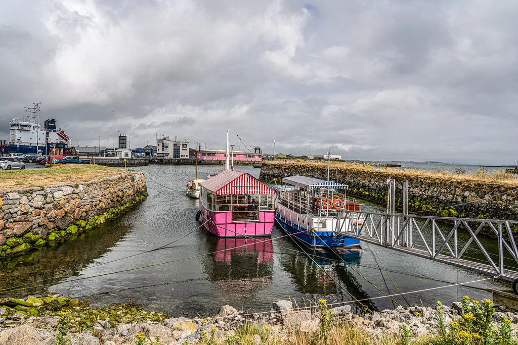 THE LONG WALK [CLADDAGH AREA OF GALWAY]