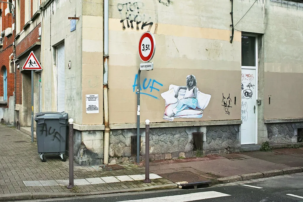Lille rue hovelacque tina