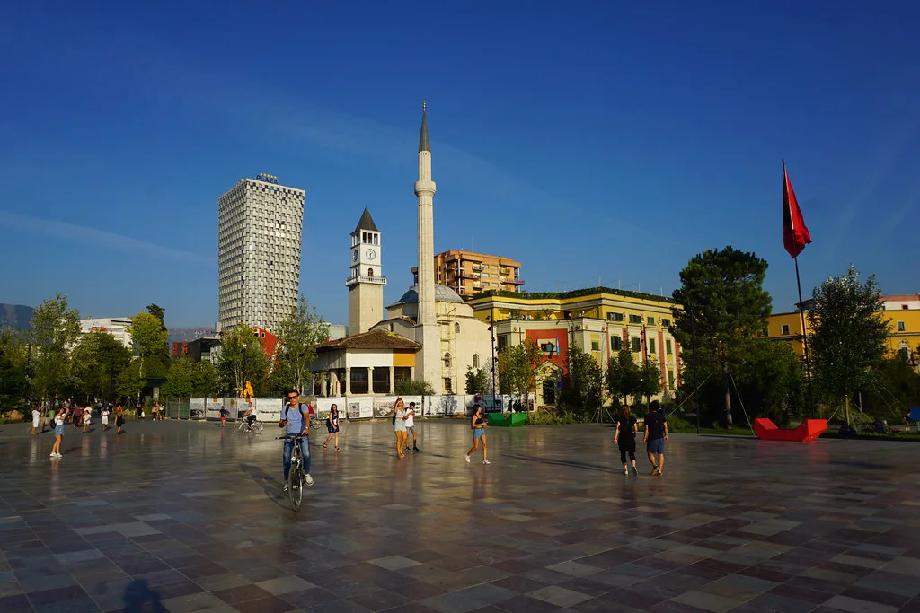 Skanderbeg Square, Tirana