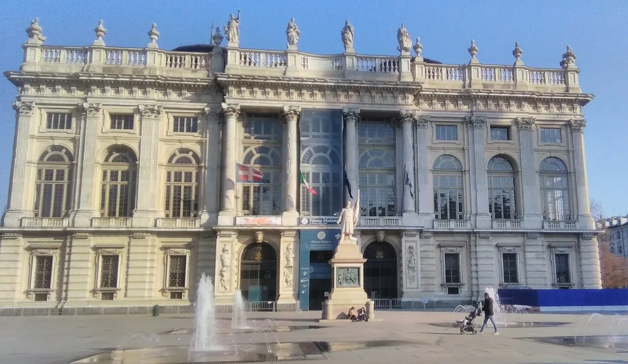 Turin Palazzo Madama Juvarra facade 22